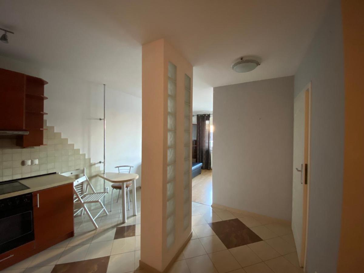 Apartamenty Lucka City Varşovia Exterior foto
